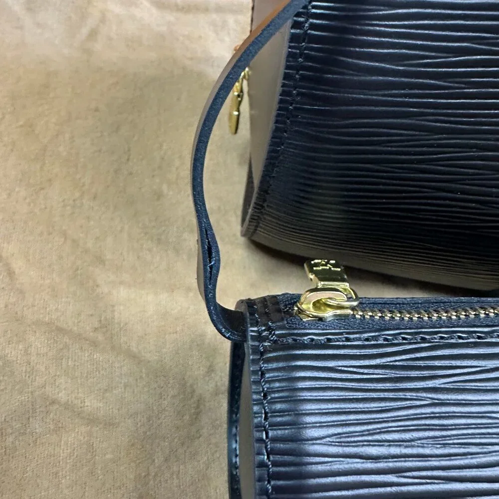 Authentic Louis Vuitton Leather Epi Soufflot Satchel Bag w/ Accessories Pochette - Picture 15 of 16